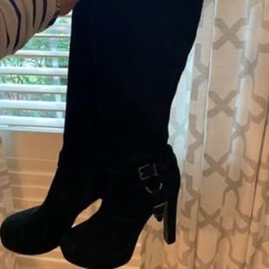 Brand new suede Giannibini boots